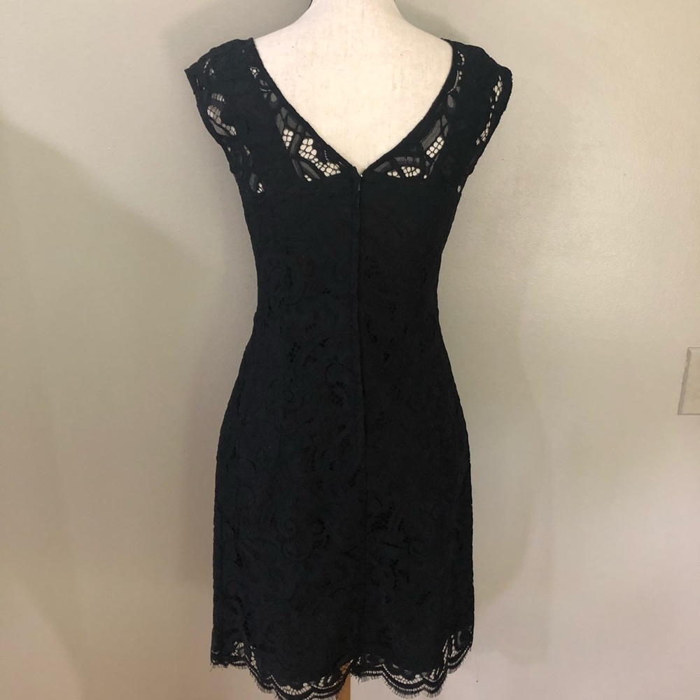 Lilly Pulitzer Lace Dress - Picture 3 of 9